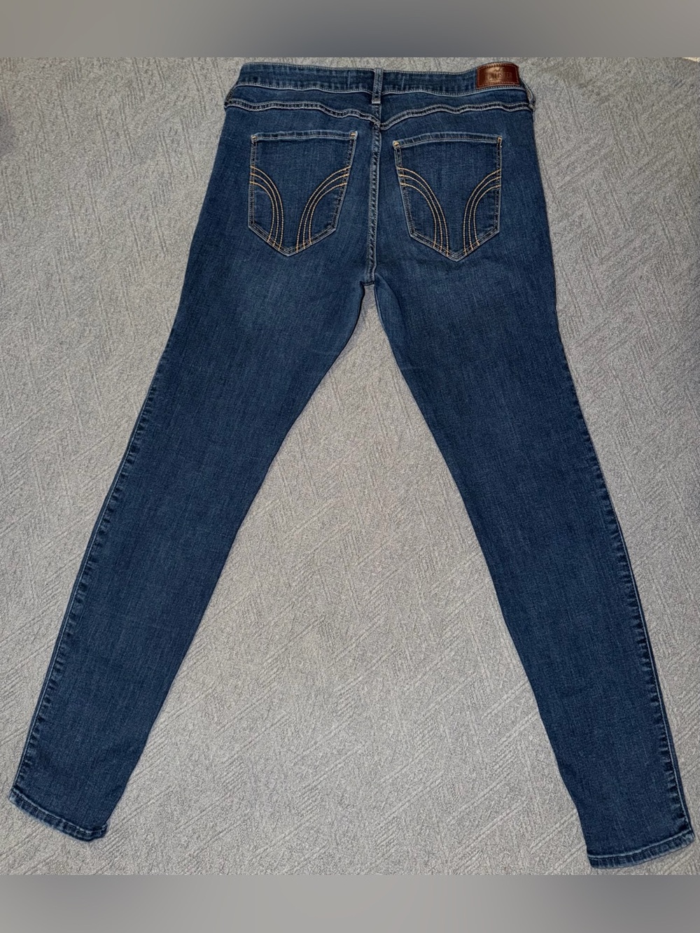 Hollister Women's Dark Blue Skinny Jeans with Signature Stitching 15R 32x30